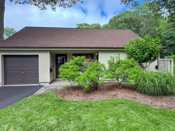 204 Pepperidge Lake Road, Eastport NY 11941