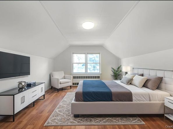 80-15 168th Street, Fresh Meadows NY 11432