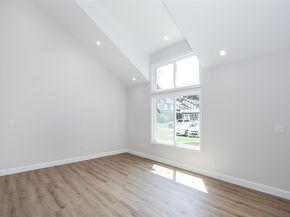 5 Amesworth Court, Middle Island NY 11953