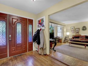 75 Landing Road, Miller Place NY 11764
