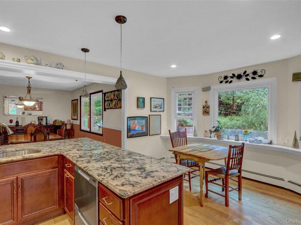 75 Landing Road, Miller Place NY 11764