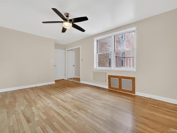 4 Sadore Lane 4U, Yonkers NY 10710