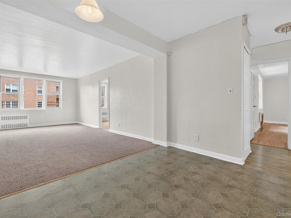 4 Sadore Lane 4U, Yonkers NY 10710