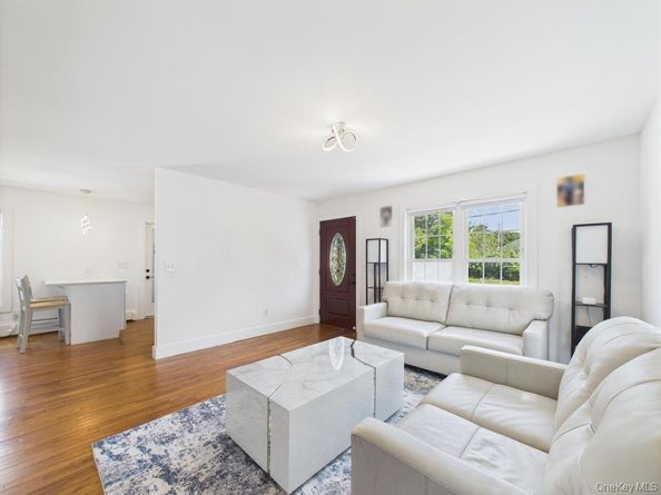 279 Commack Road, Shirley NY 11967