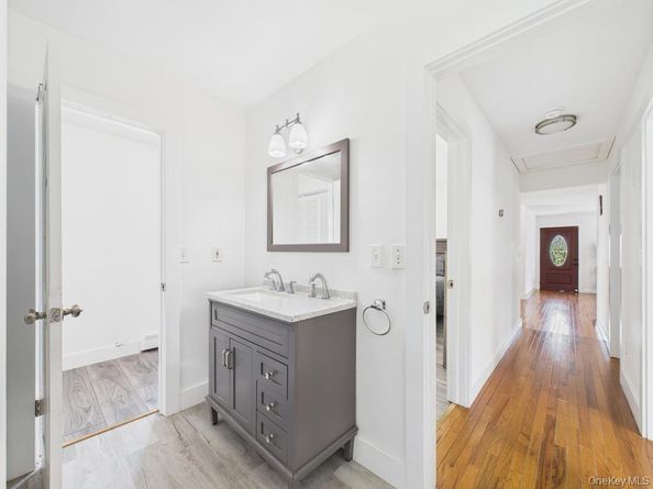 279 Commack Road, Shirley NY 11967