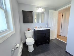 945 Benedict Street, Bohemia NY 11716