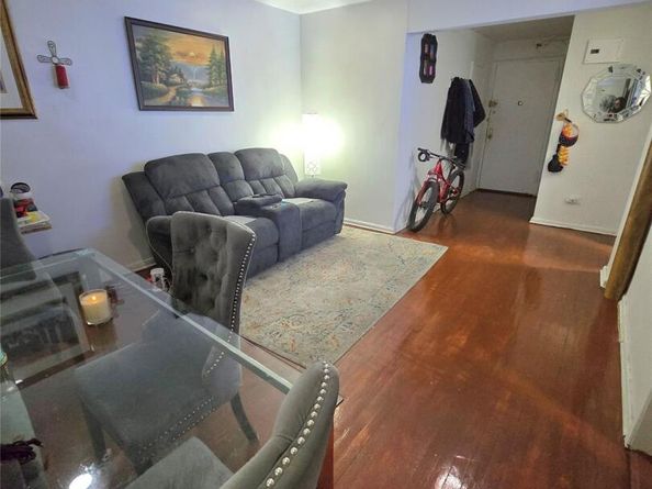 131-11 Kew Gardens Rd 5F, Richmond Hill NY 11418
