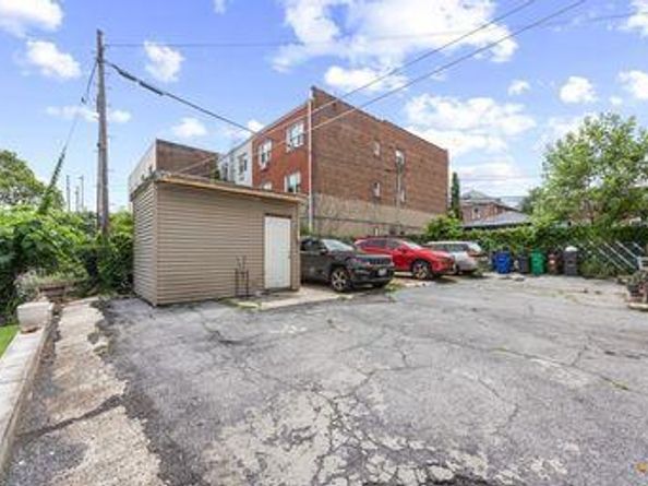 930 Morris Park Avenue, Bronx NY 10462
