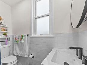 930 Morris Park Avenue, Bronx NY 10462