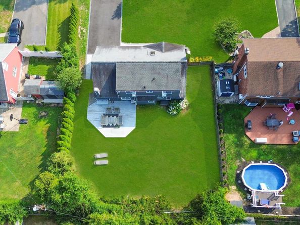 17 Dellmarie Lane, Nesconset NY 11767