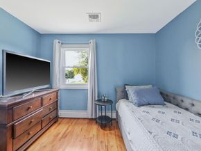 24 Pleasant Court, Baiting Hollow NY 11933