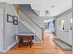 24 Pleasant Court, Baiting Hollow NY 11933