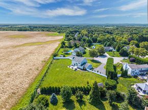 24 Pleasant Court, Baiting Hollow NY 11933