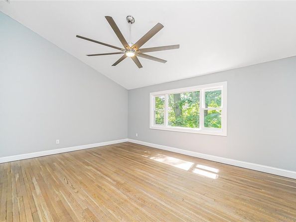 12 Knoll Road, Rocky Point NY 11778