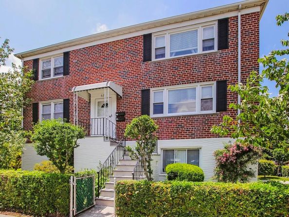 62 Fortfield Avenue, Yonkers NY 10701