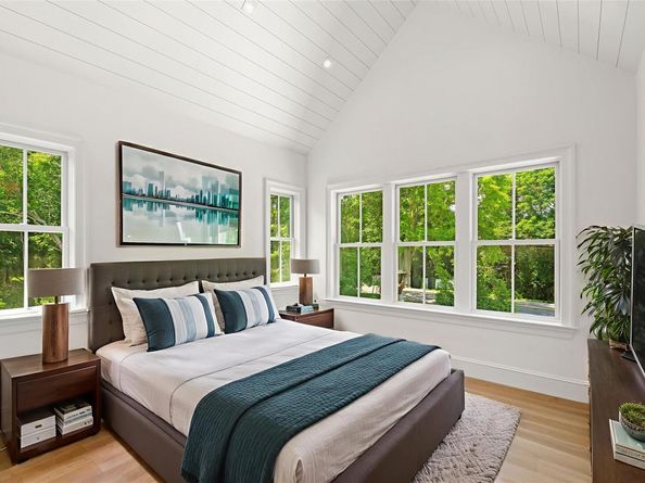 161 South Road, Westhampton NY 11977