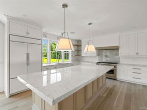 161 South Road, Westhampton NY 11977