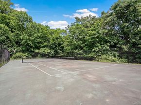 1402 Hunters Run, Dobbs Ferry NY 10522