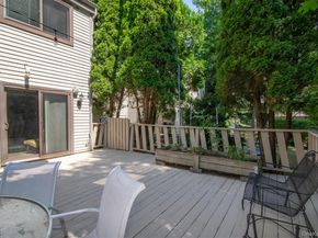 1402 Hunters Run, Dobbs Ferry NY 10522
