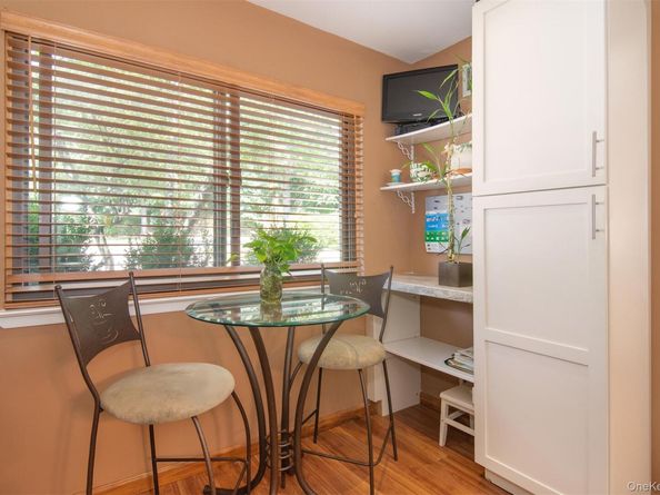 1402 Hunters Run, Dobbs Ferry NY 10522