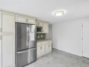 44 Apple Tree Drive, Hauppauge NY 11788