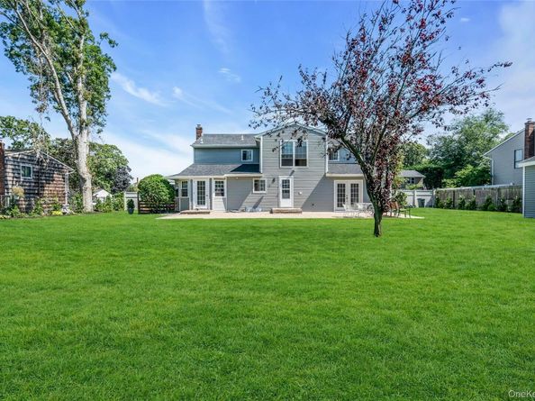 44 Apple Tree Drive, Hauppauge NY 11788