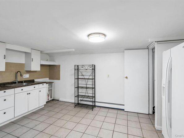 44 Apple Tree Drive, Hauppauge NY 11788