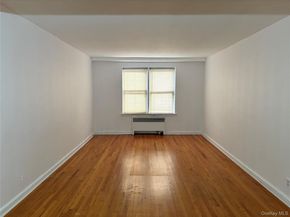 2090 Barnes Avenue 4D, Bronx NY 10462