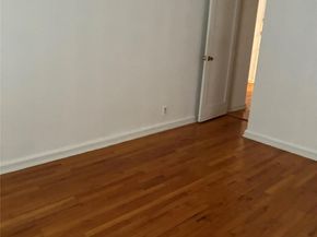 2090 Barnes Avenue 4D, Bronx NY 10462