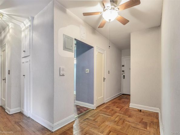 48-17 42 Street 2C, Sunnyside NY 11104