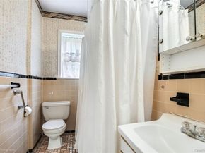 48-17 42 Street 2C, Sunnyside NY 11104