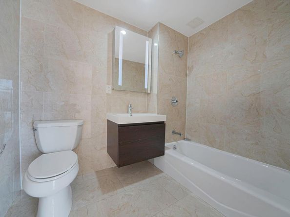 15815 Union Turnpike 2B, Fresh Meadows NY 11366