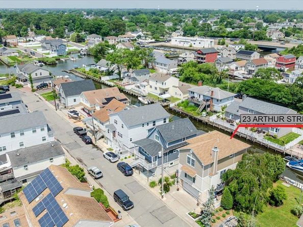23 Arthur Street, Baldwin NY 11510