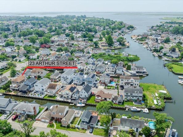 23 Arthur Street, Baldwin NY 11510