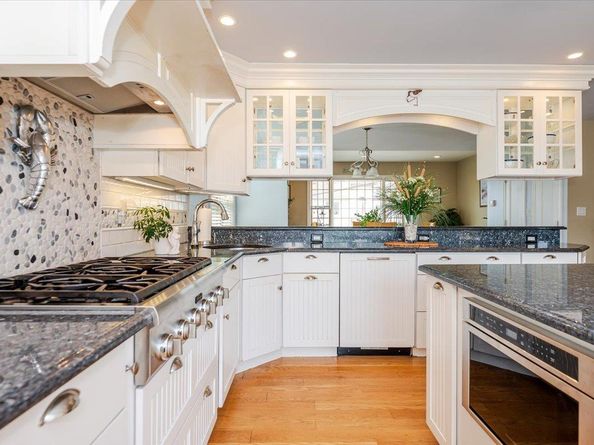 23 Arthur Street, Baldwin NY 11510