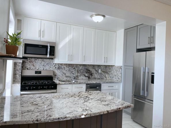 141-35 79th Avenue 3M, Flushing NY 11367