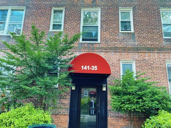 141-35 79th Avenue 3M, Flushing NY 11367