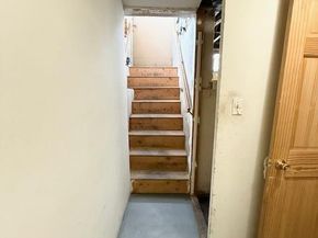 8456 164th Street, Jamaica Estates NY 11432
