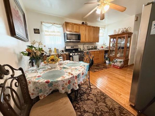 8456 164th Street, Jamaica Estates NY 11432