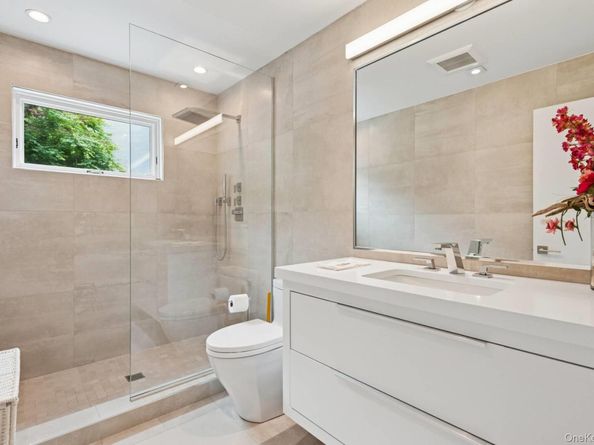 55C Shore Road, Shelter Island NY 11964