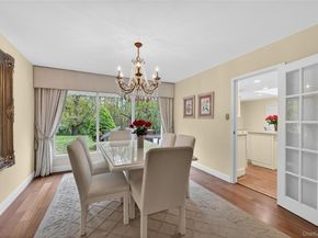 24 Thorngrove Lane, Dix Hills NY 11746