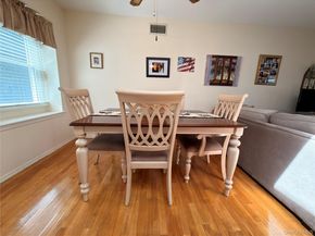 3 Primrose Lane 3, North Babylon NY 11703
