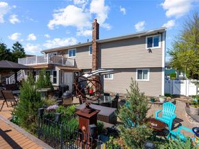 539 Nassau Avenue, Freeport NY 11520