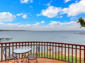 35 Sunview Drive, Glen Cove NY 11542