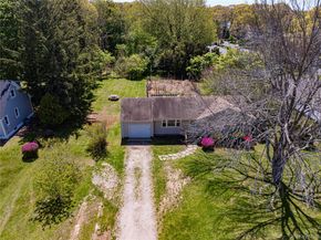6200 New Suffolk Avenue, Mattituck NY 11952