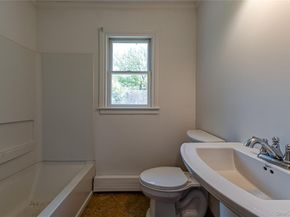 6200 New Suffolk Avenue, Mattituck NY 11952