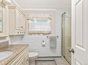 1407 Middle Road 83, Calverton NY 11933