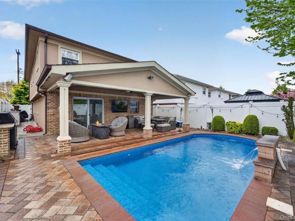 16015 90th Street, Howard Beach NY 11414