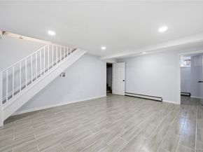 749 E Main Street, Kings Park NY 11754