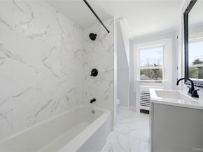 749 E Main Street, Kings Park NY 11754